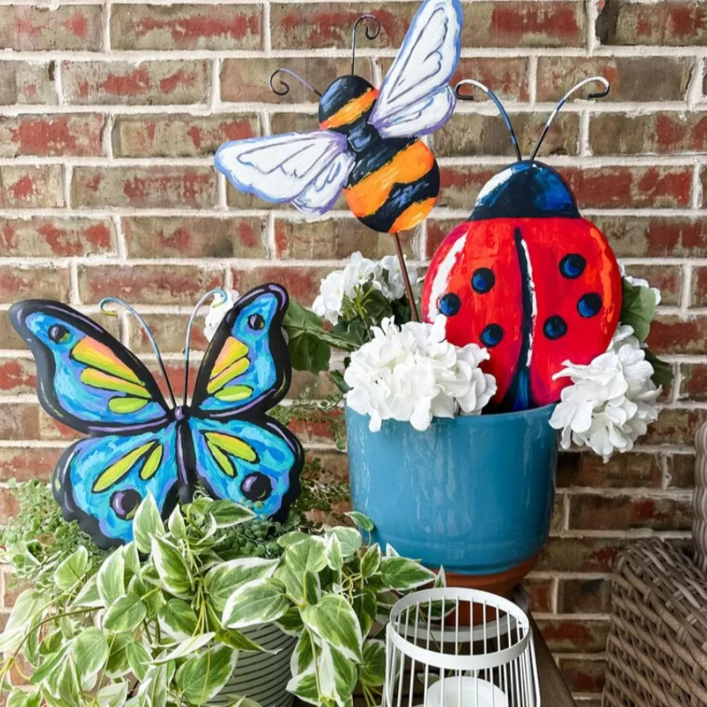 The Round Top Collection Artful Summer Bug