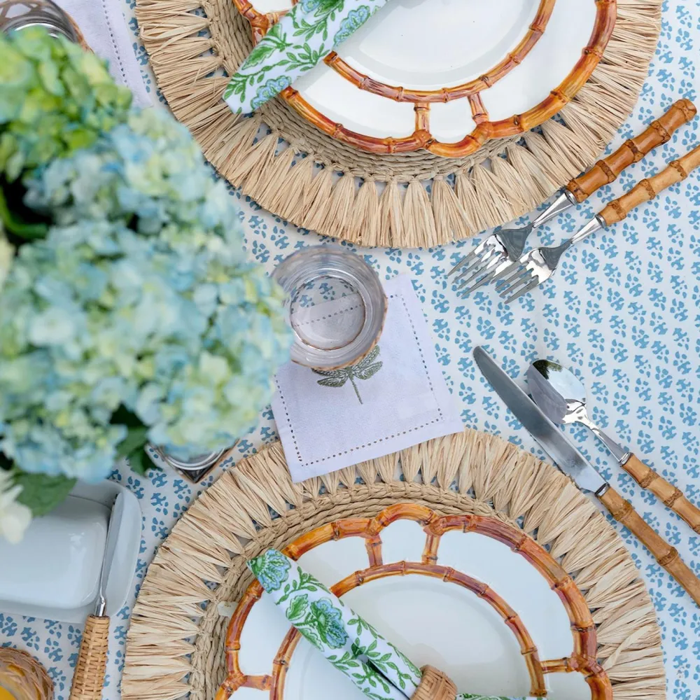 Two's Company Bamboo Touch Dinner Plate Set