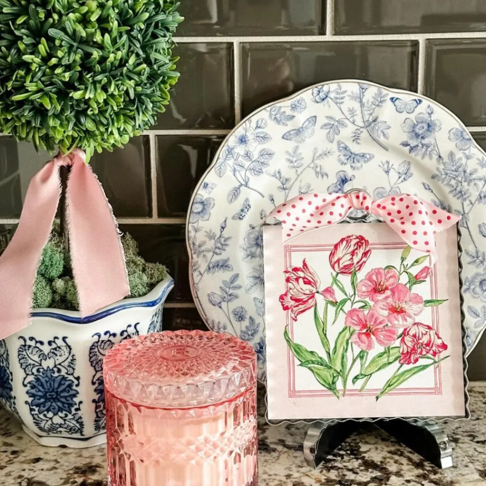 The Round Top Collection Beck’s Tulips Mini Gallery Art