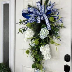 Miss Cayce's Blue Haven Teardrop