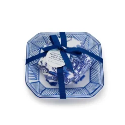 Two's Company Blue Willow Sandalwood French Milled Soap with Porcelain Tray