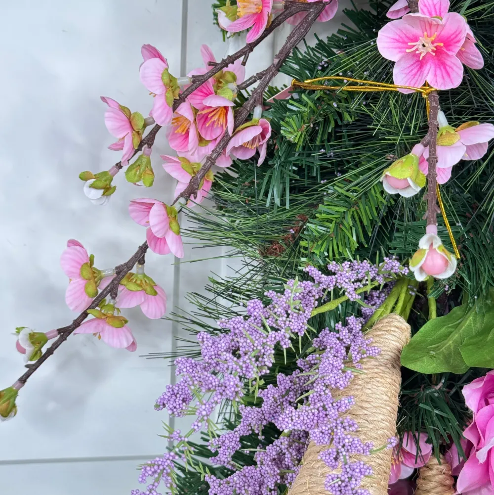 Miss Cayce's Bunny in Bloom Teardrop