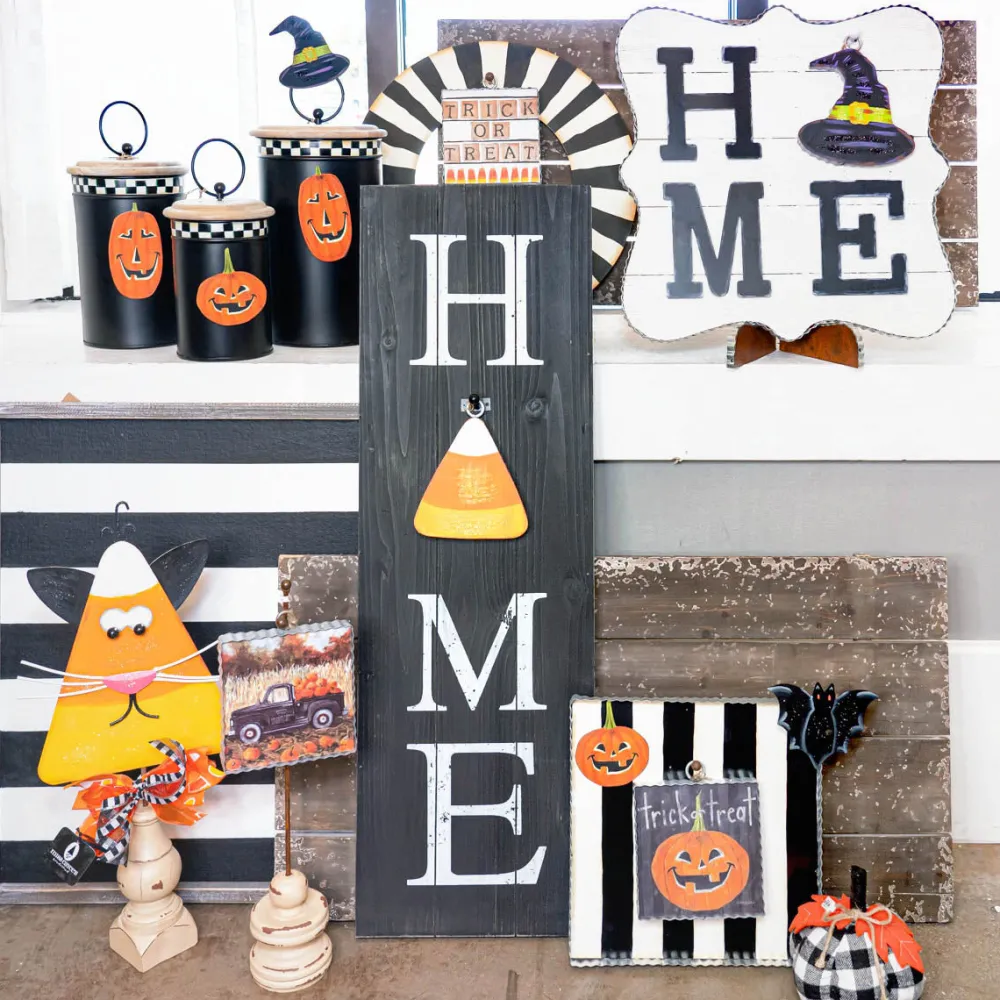 The Round Top Collection Candy Corn Charm