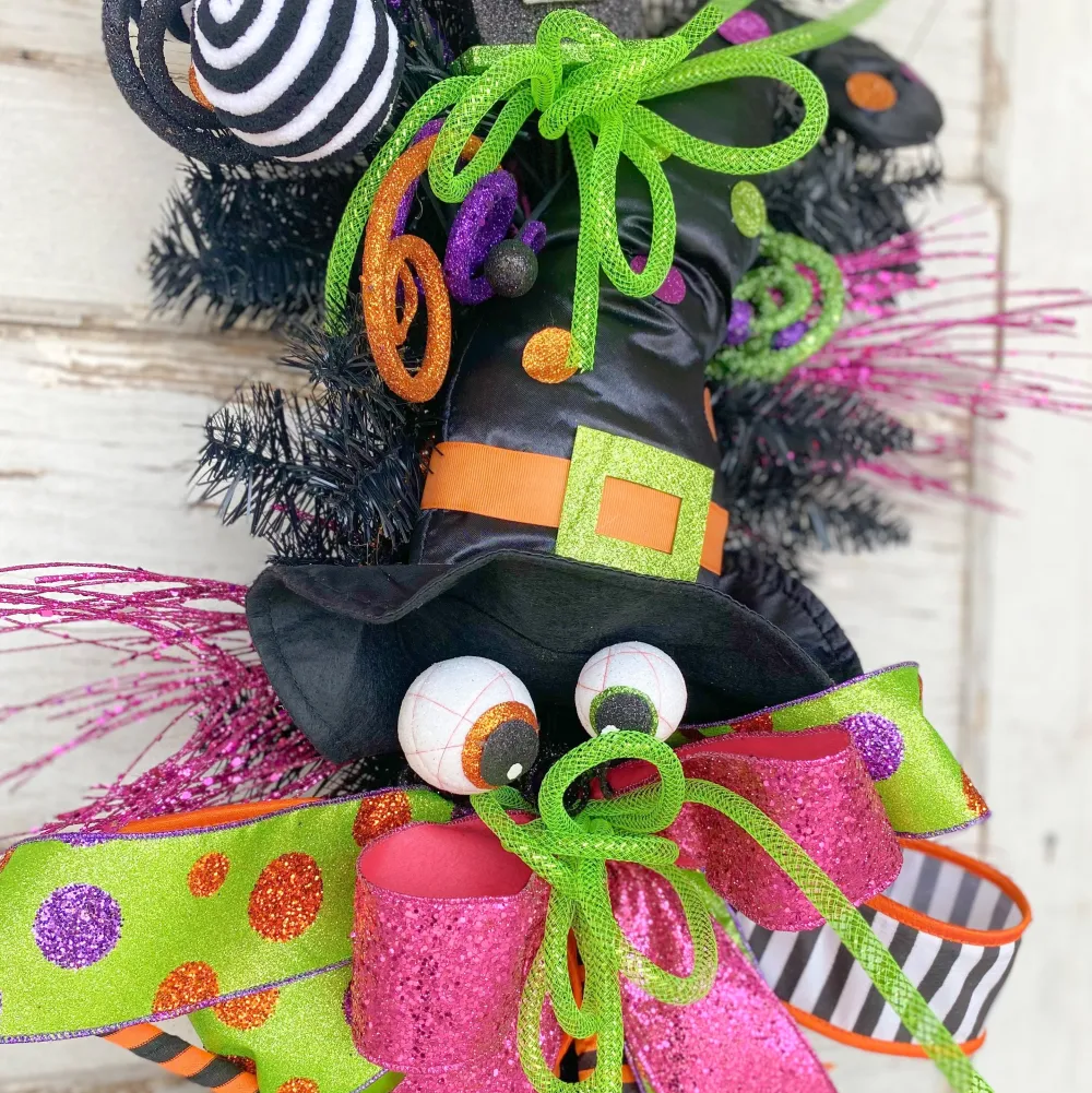 Liberty Floral Eyeballs Curly Pick