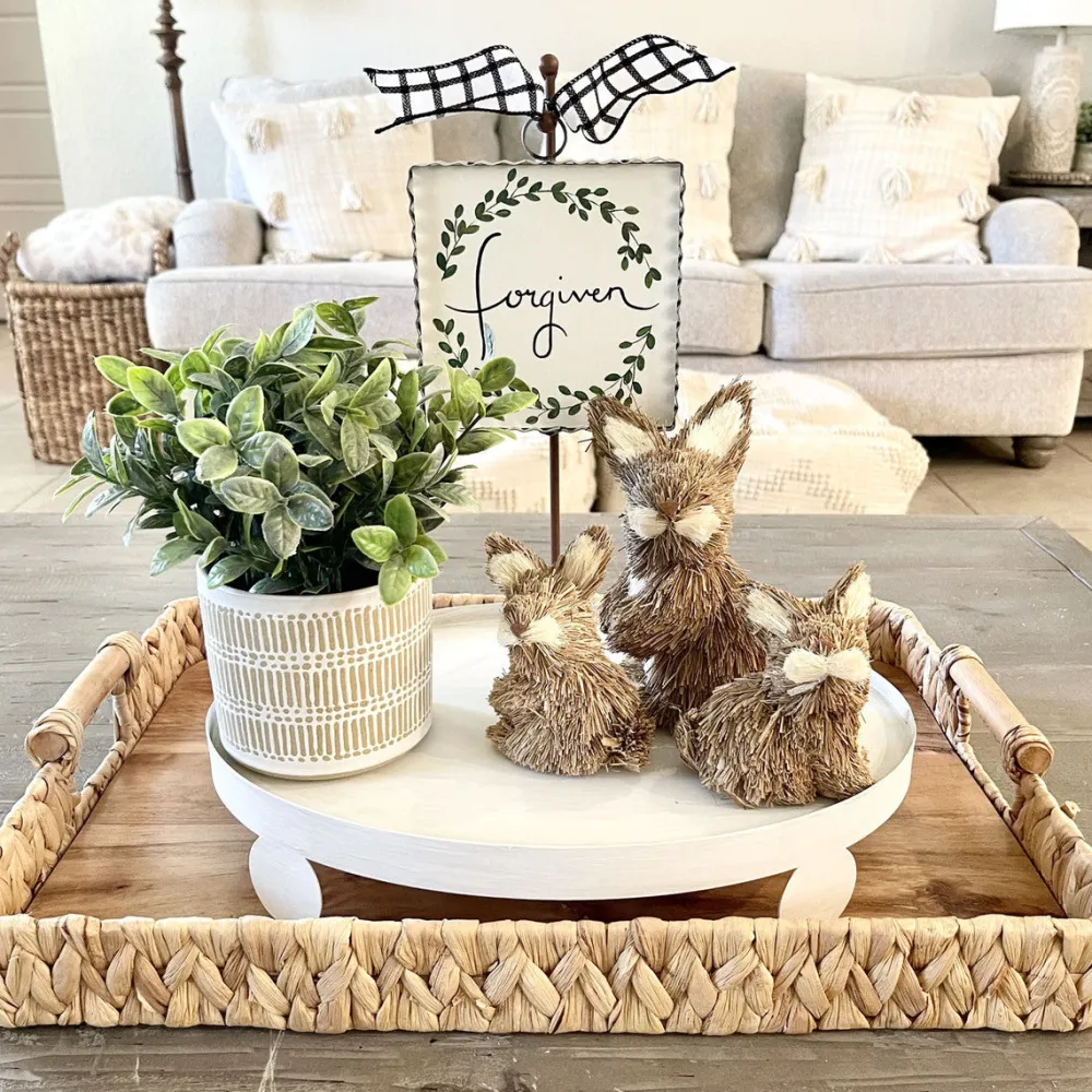 The Round Top Collection Finial Tray, White