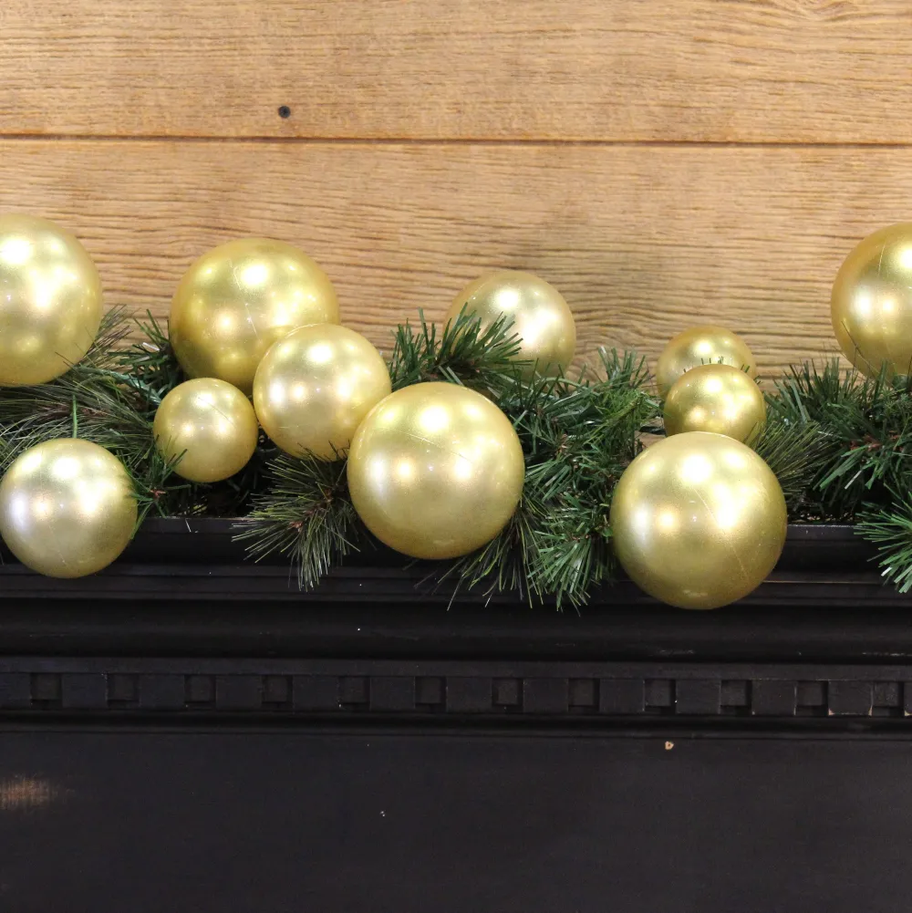 Farrisilk Gold Ball Garland, 10'