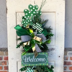 Craig Bachman Green Argyle Welcome Sign