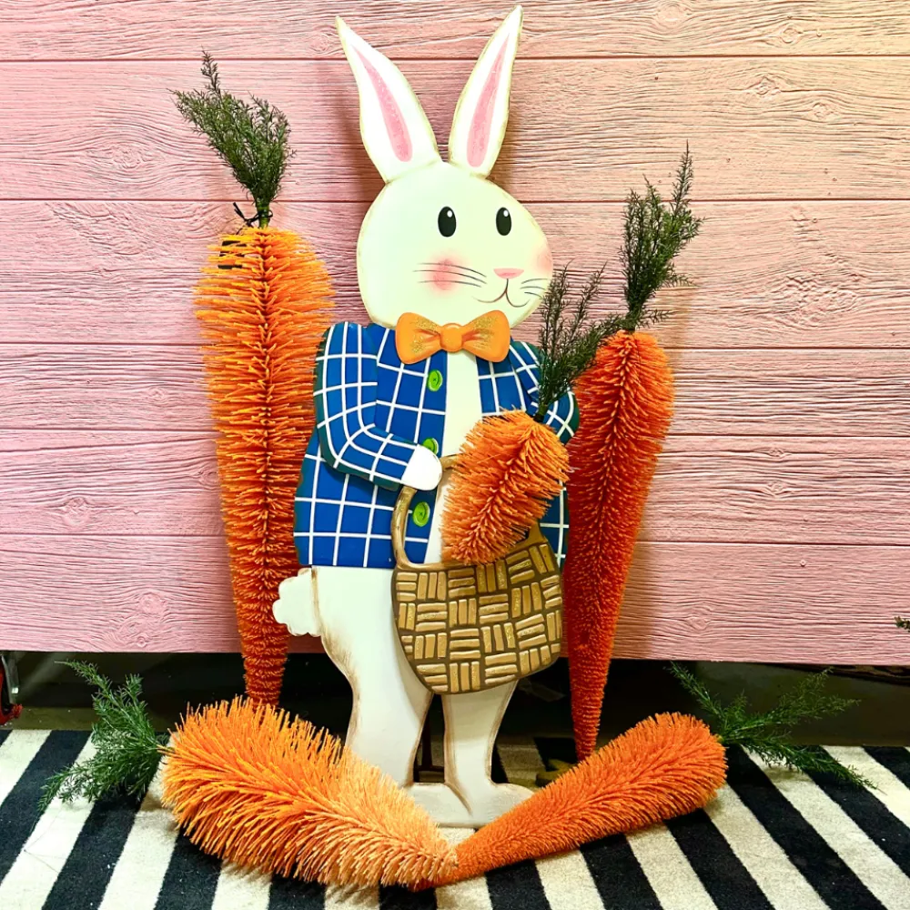 180 Degrees Hanging Carrot
