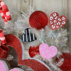 Miss Cayce's Heart To Heart Wreath