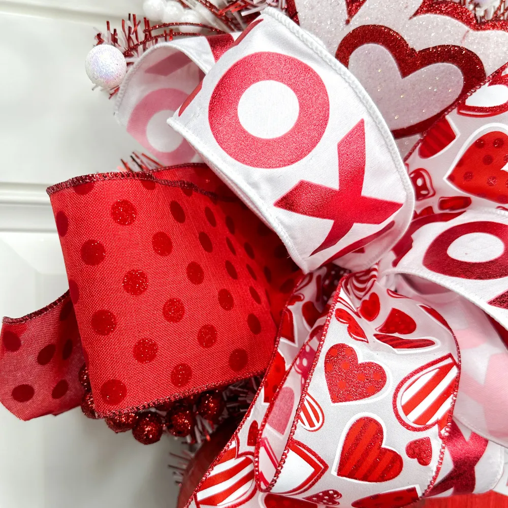 Farrisilk Hugs 'n Kisses on White Ribbon 2.5"X10YD