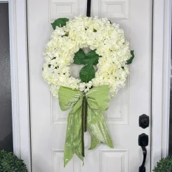 Miss Cayce's Hydrangeas in Bloom Wreath