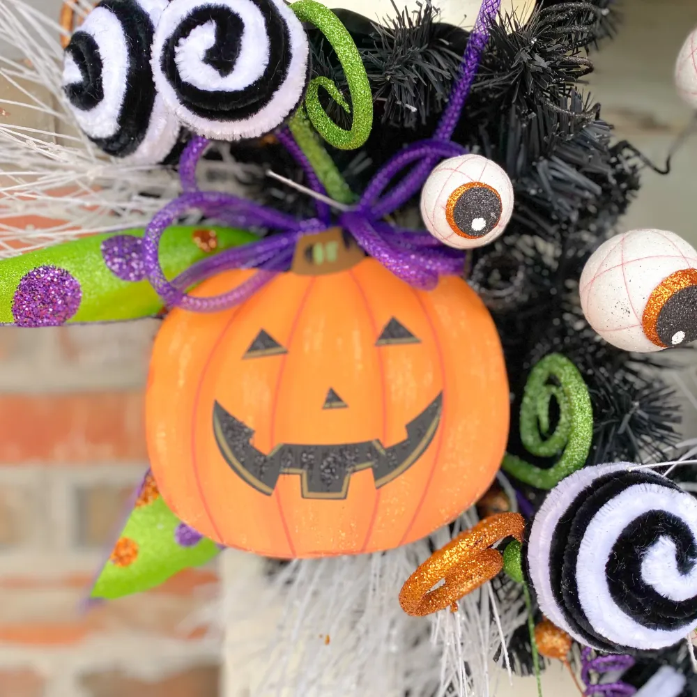 The Round Top Collection Jack O' Lantern Charm