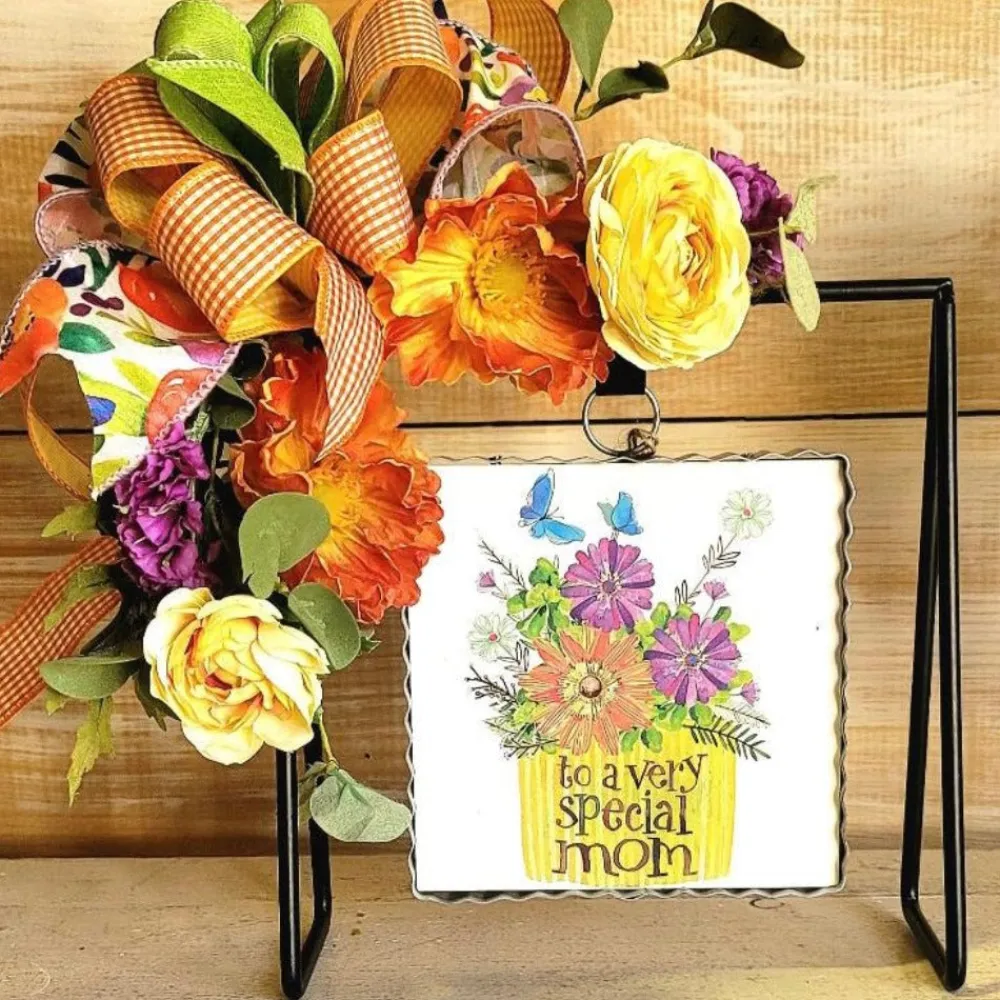The Round Top Collection Mini Gallery Art & Charm Stand, Black