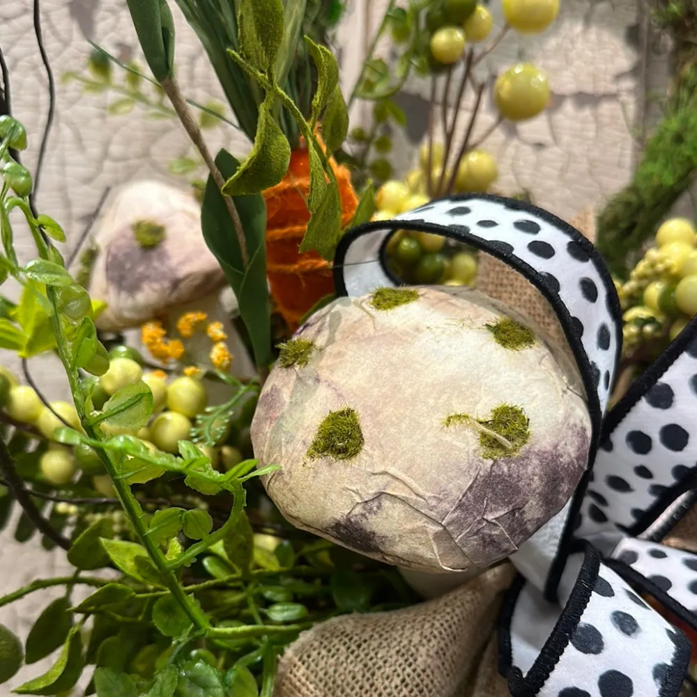 Liberty Floral Mushroom Pick, White