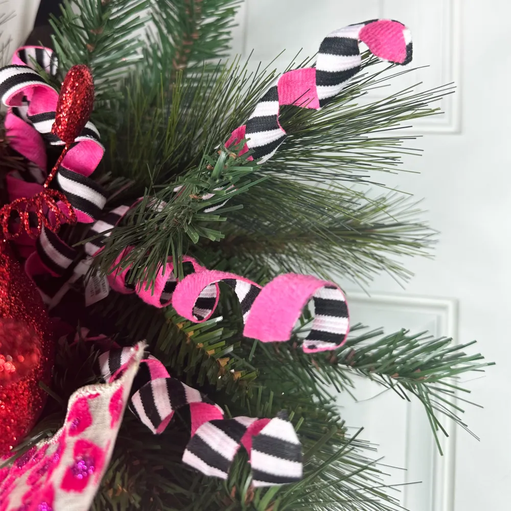 Liberty Floral Pink with Black and White 2-Sided Frizzy Curly Pick