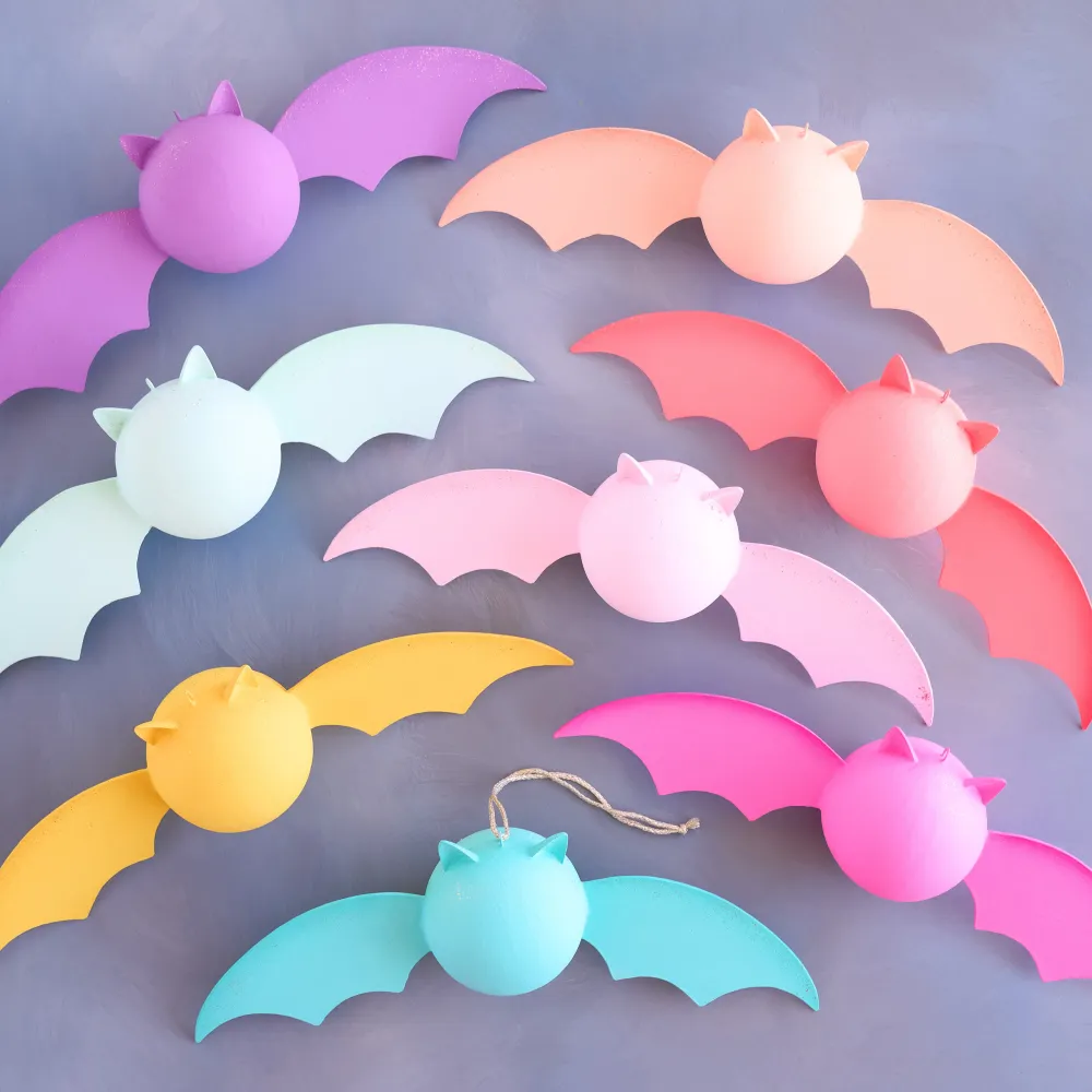 Glitterville Rainbow Bat Display by