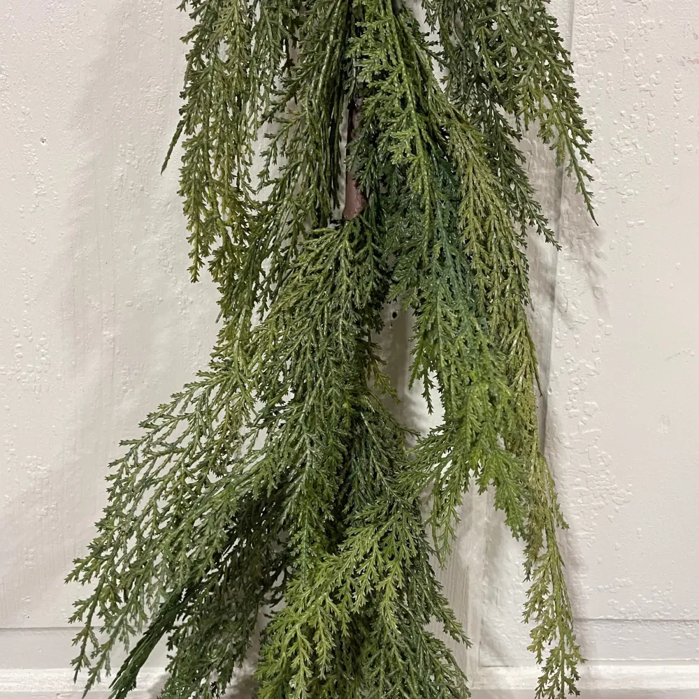 Regency Real Touch Cedar Garland, 10'