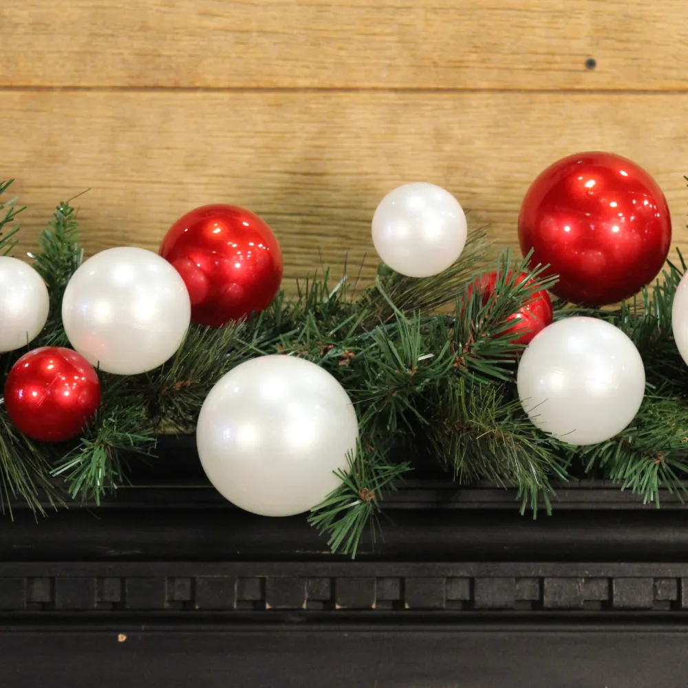 Farrisilk Red & White Candy Apple Finish Ball Garland, 10'