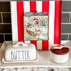 The Round Top Collection Red & White Gallery Art Display Board