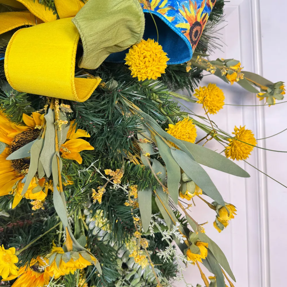 Miss Cayce's Sunflower Delight Teardrop