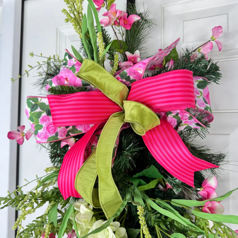 Miss Cayce's Sweet Spring Teardrop