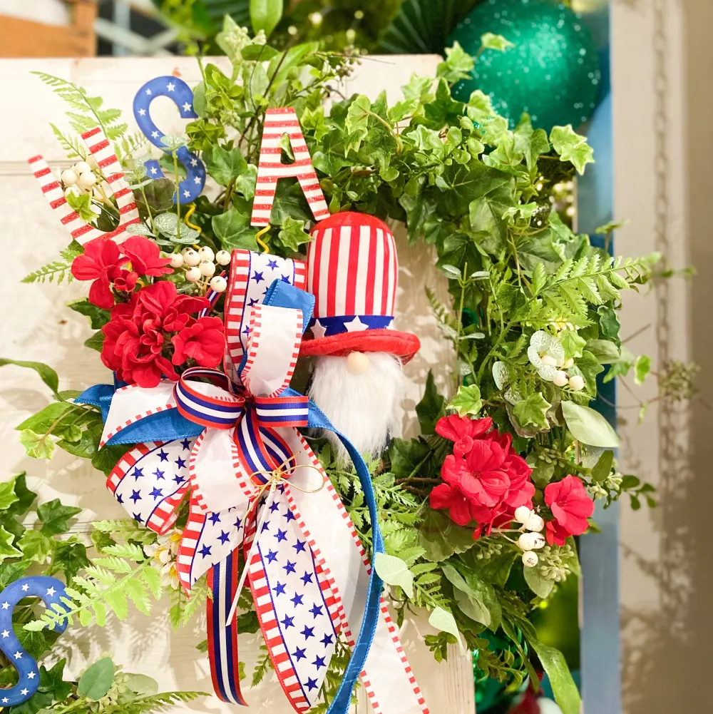 The Round Top Collection Triple USA Stake