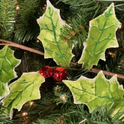 Liberty Floral Velvet Holly Leaf Garland