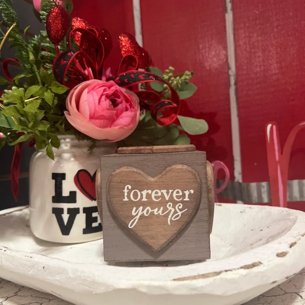 Burton & Burton Wood Heart Cube